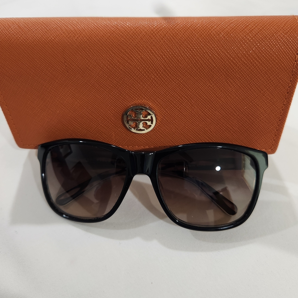 Tory Burch Sunglasses with Orange Case